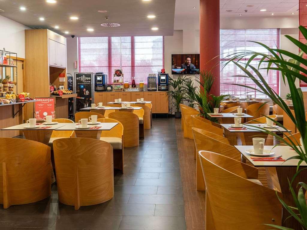 Ibis Malaga Centro Ciudad Hotel Restaurant photo